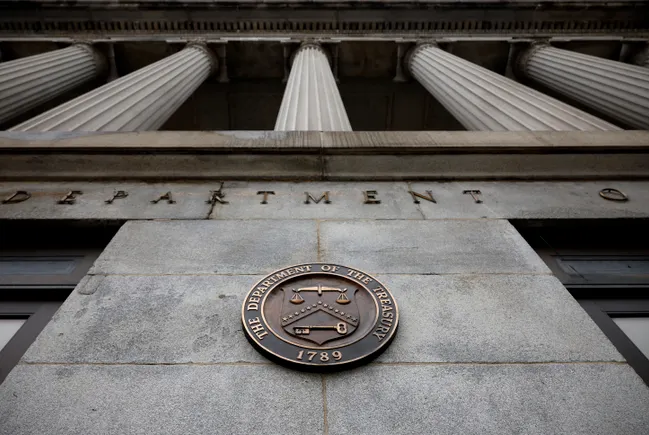 Citizens Bank Bleeds Deposits as Nonprofits Pull Cash Over ICE Ties