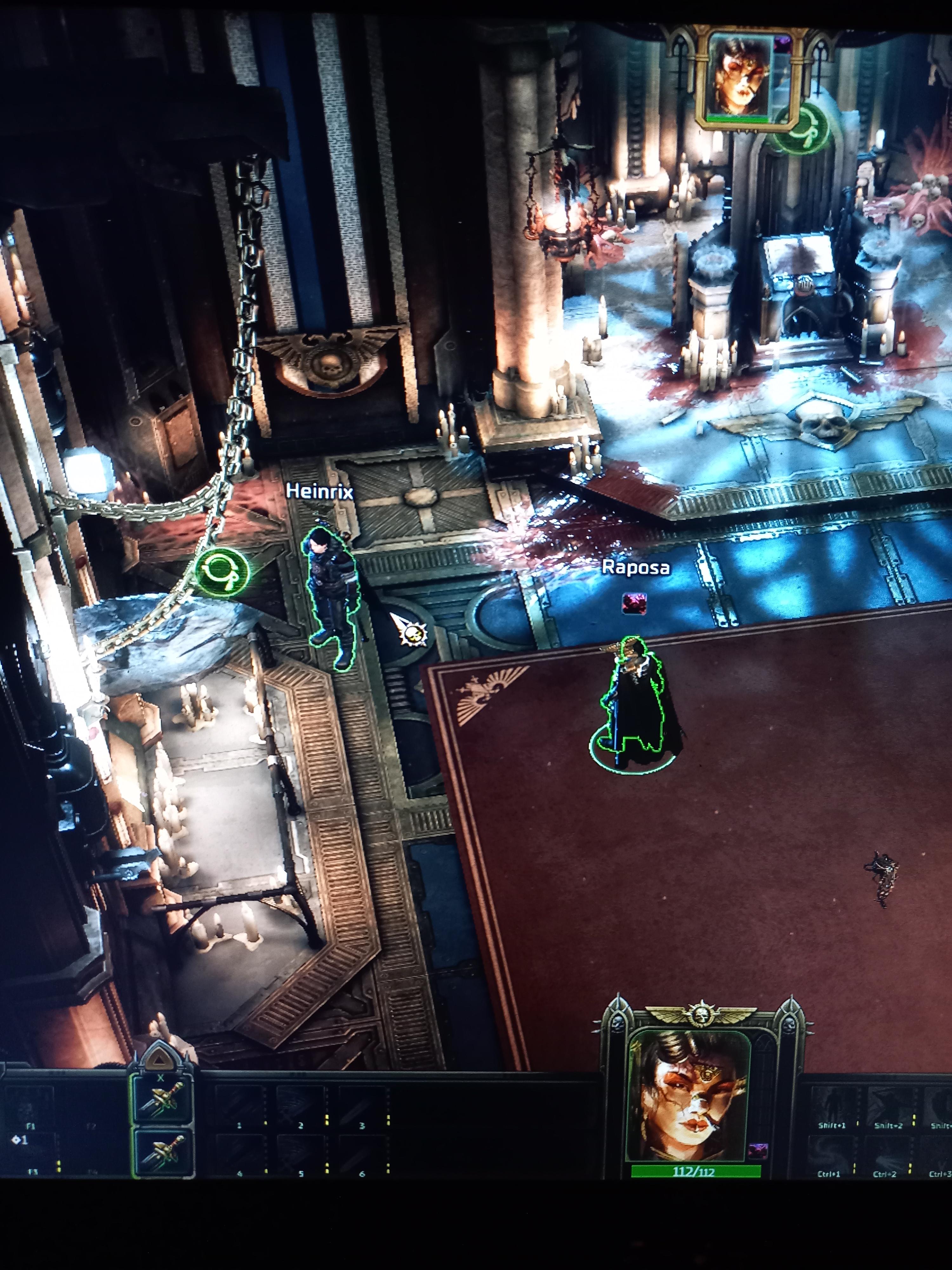 A Blood Angels character named Raposa fights heretics in a dark, gothic environment with blood splattered on the floor, while another character named Heinrich i